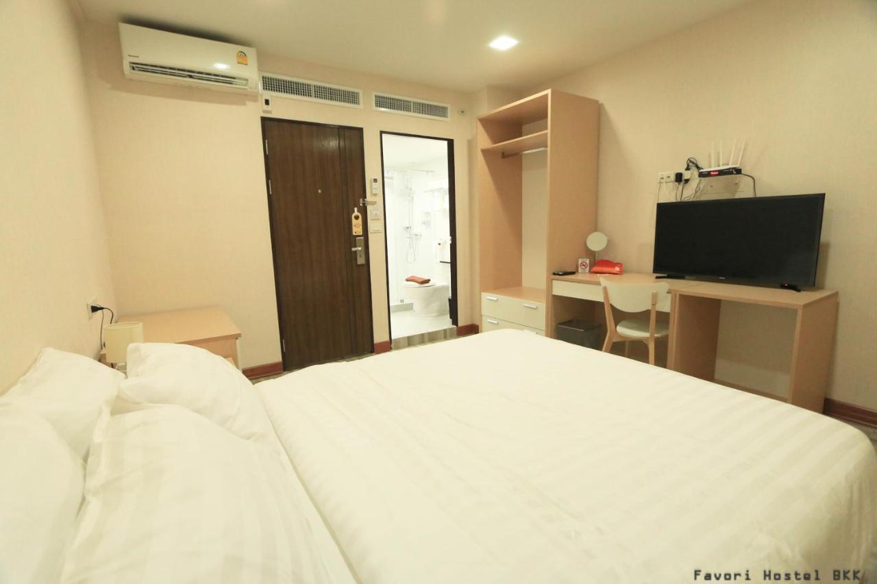 Favori Hostel Bangkok Surawong מראה חיצוני תמונה