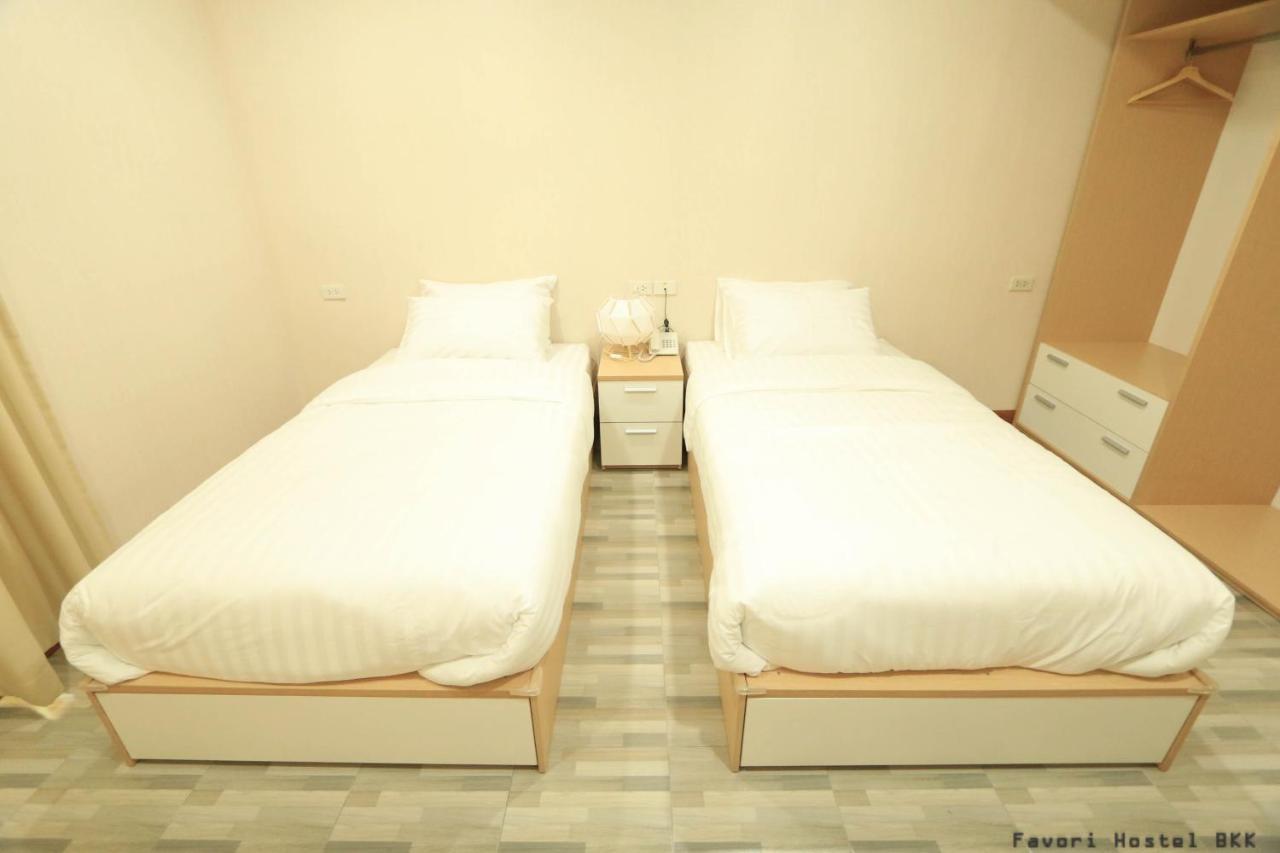 Favori Hostel Bangkok Surawong מראה חיצוני תמונה