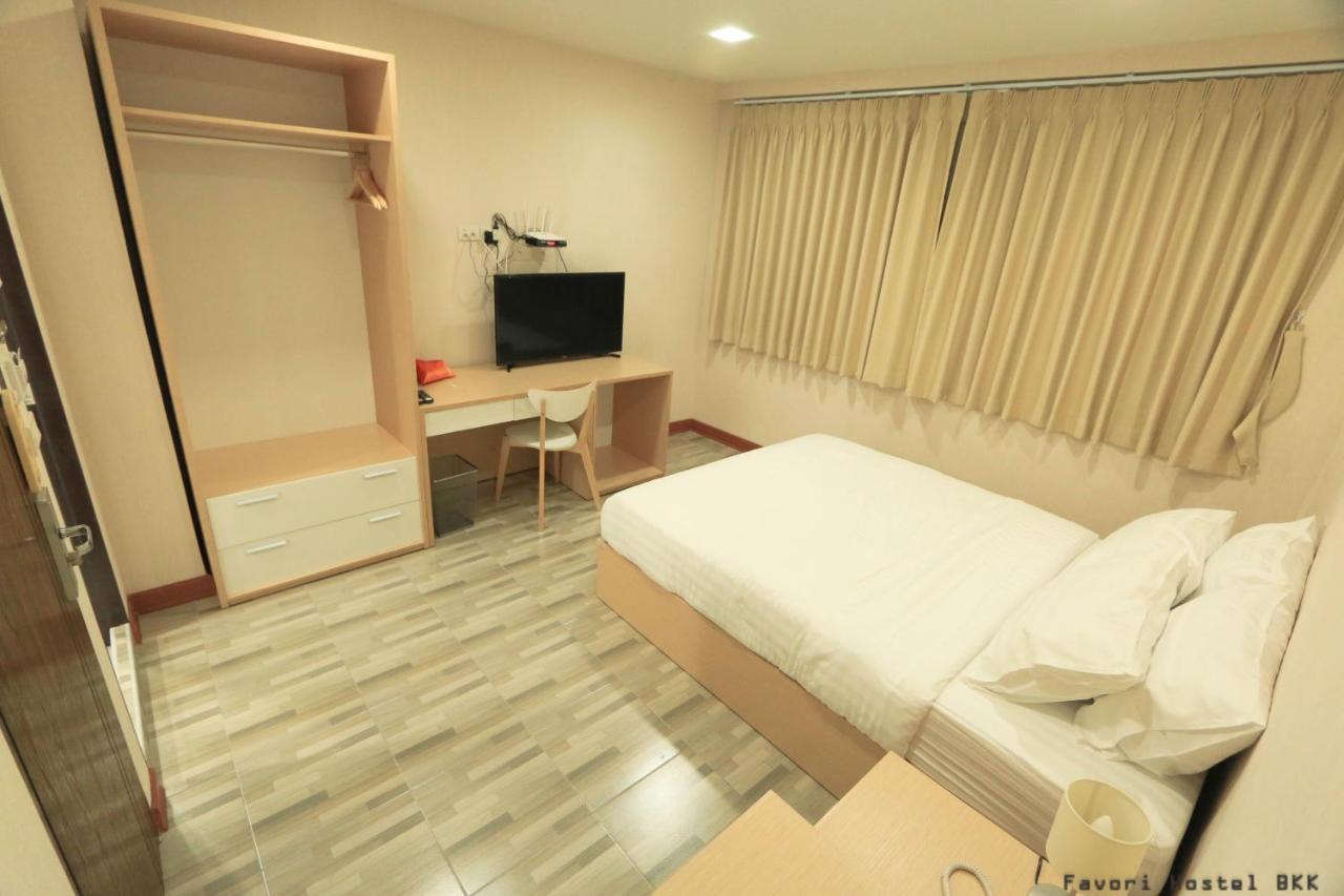 Favori Hostel Bangkok Surawong מראה חיצוני תמונה